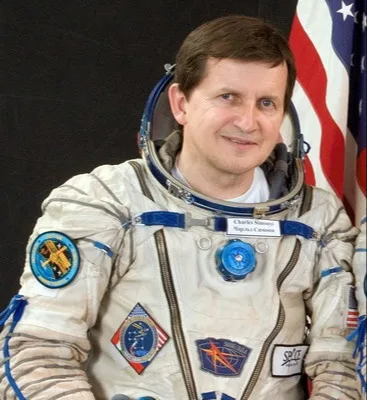 SIMONYI Soyouz TMA-10 - 2