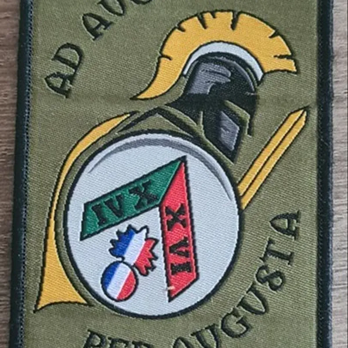 48e RT / 3e Cie / Per Augusta