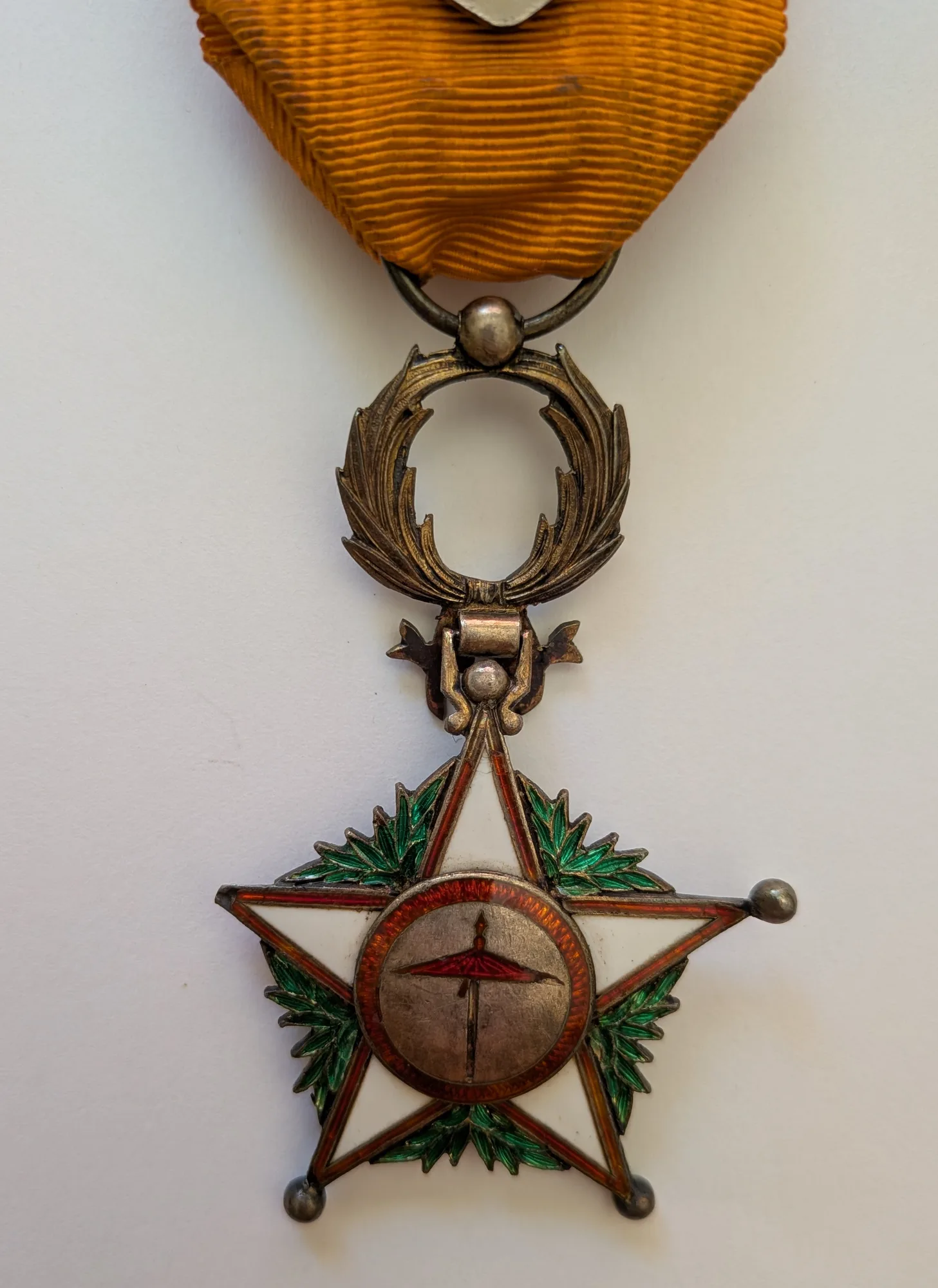 Verso de Officier de l'Ordre du Ouissam Alaouite
