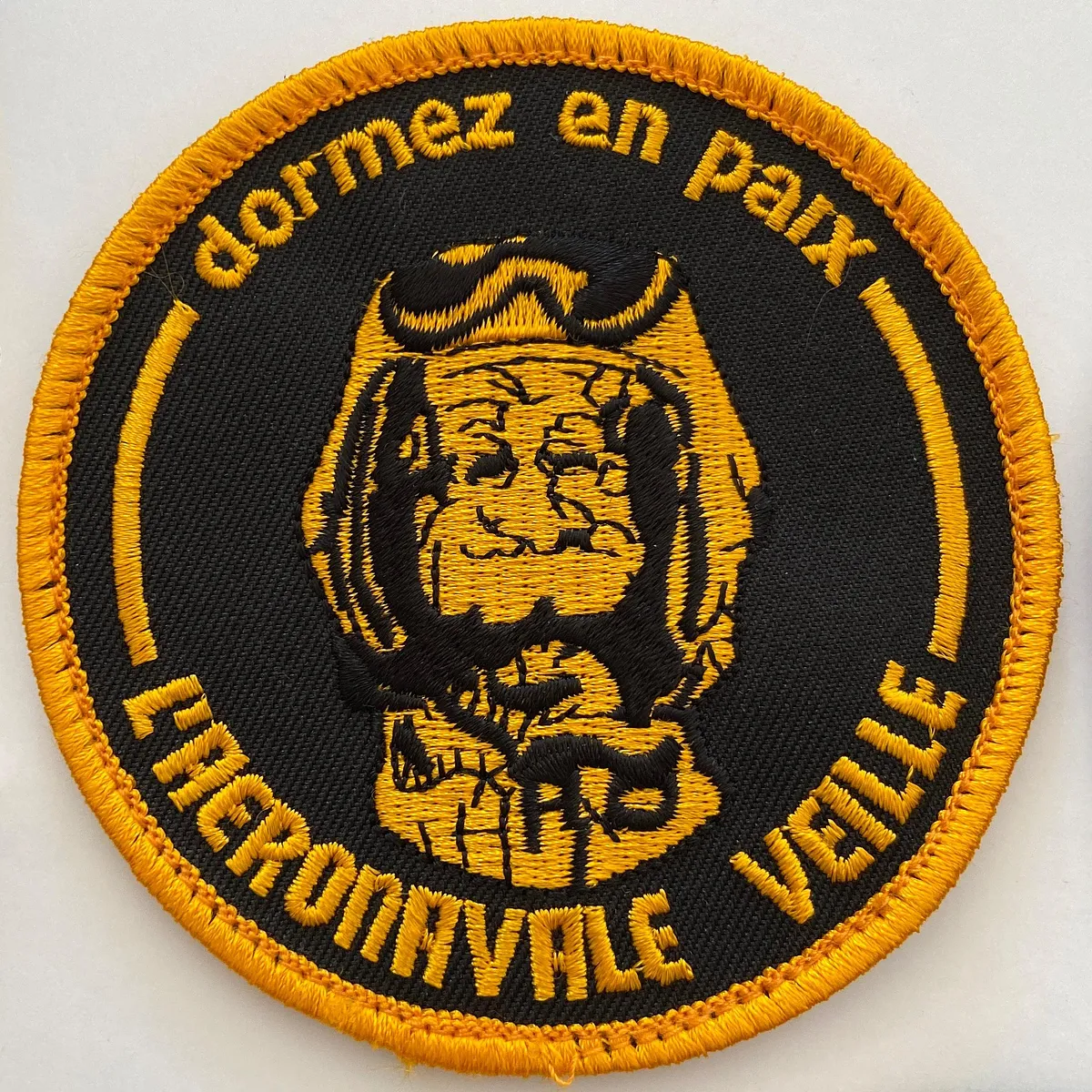 Dormez en paix l’aéronavale veille