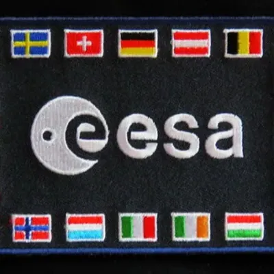 ESA 22 drapeaux