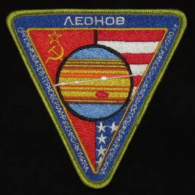 2010 Leonov