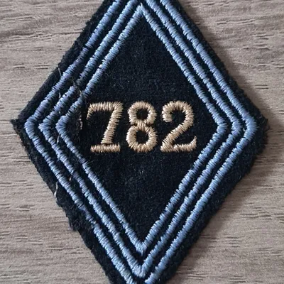 Losange 782eme CER / 3 soutaches / Modèle Cadre 