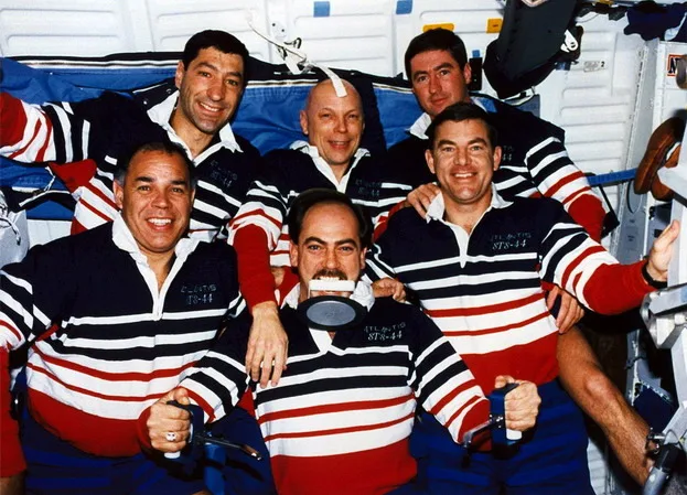 STS-44 – 2