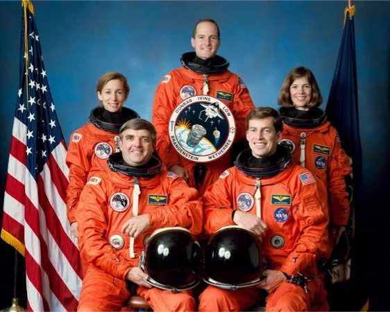 STS-32 – 2