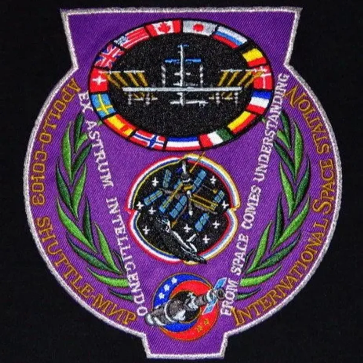 ISS hommage