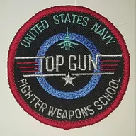  TOP GUN
