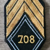 Losange 708eme BGE / Modèle Cadre en fil jaune / Sergent Chef 
