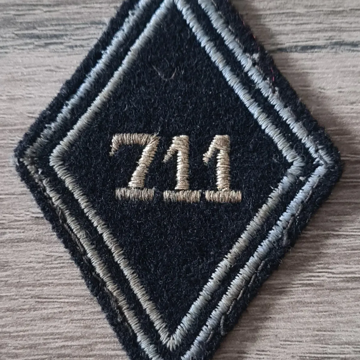Losange 711eme CT / Modèle Cadre
