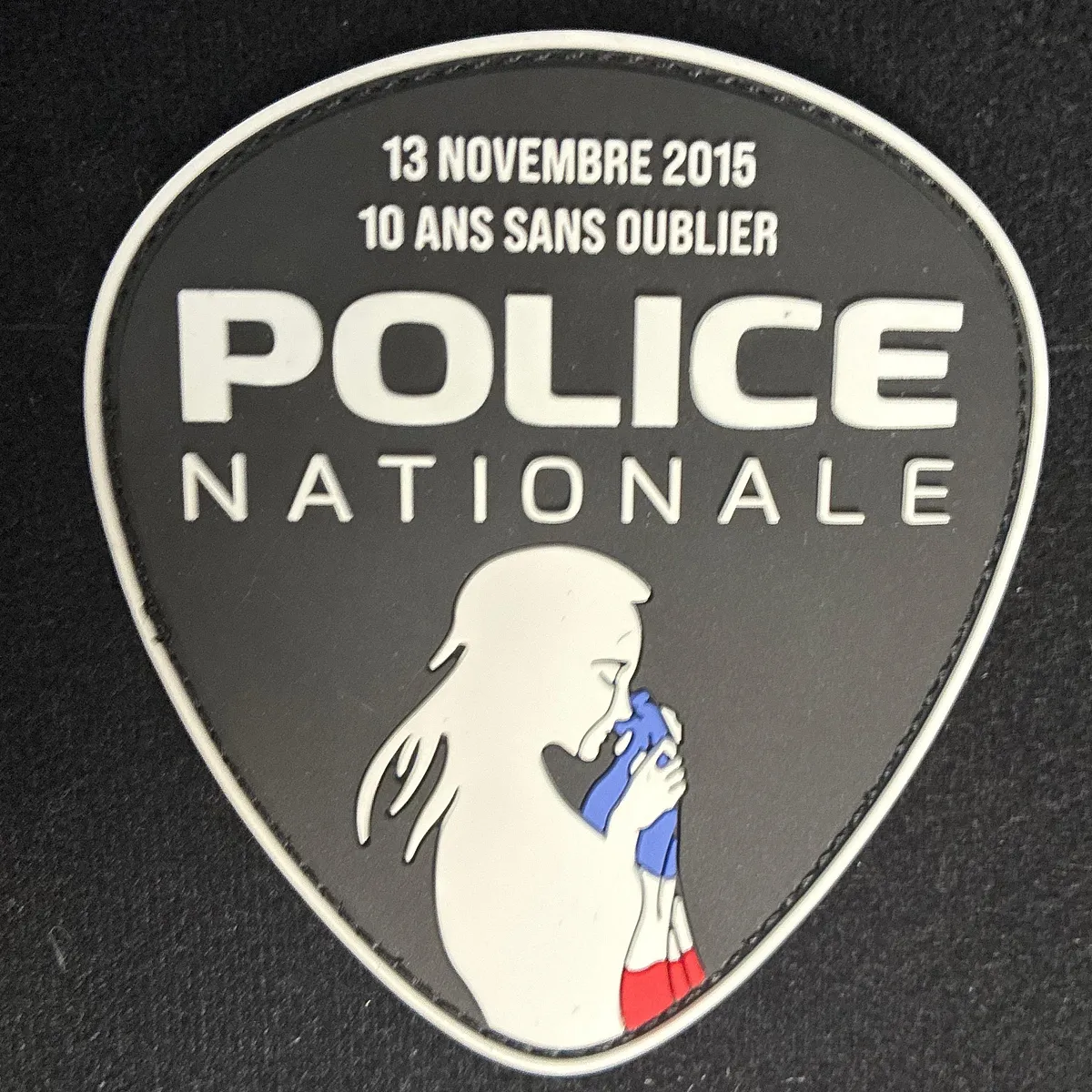 Insigne 10 ans du 13 novembre 2015