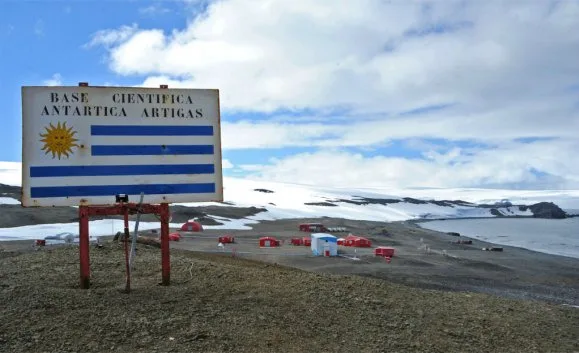 Antarctique Uruguay – 2