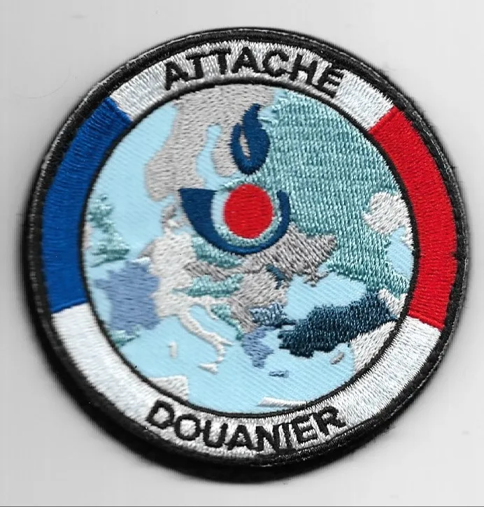 Attaché Douanier 