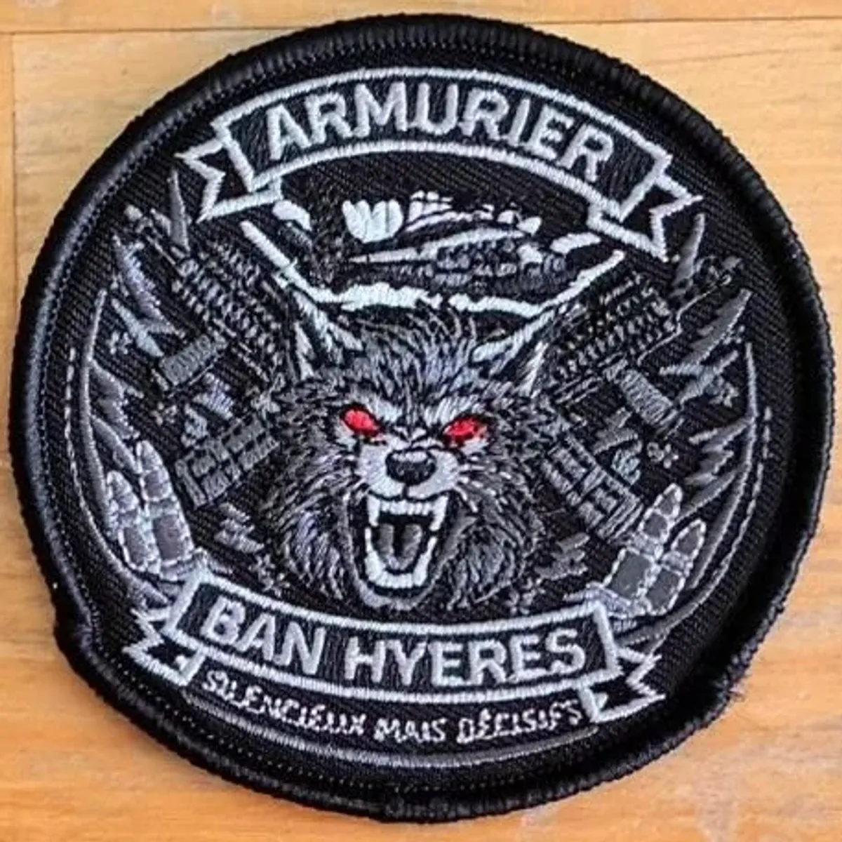 BAN Hyères Armurier