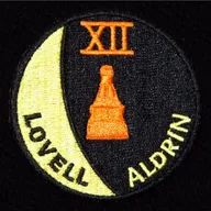 Gemini-12 officiel