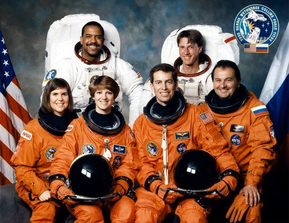 STS-63 Mir – 2