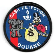 Douane - Cash Détection (humoristique) - chien noir et Picsou