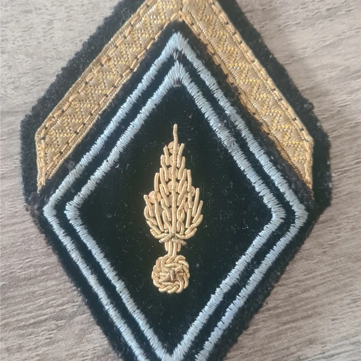 Losange HR / 2 soutaches / Modèle cannetille / Sergent 