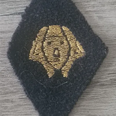 Losange Interprète / Tête de Sphinx