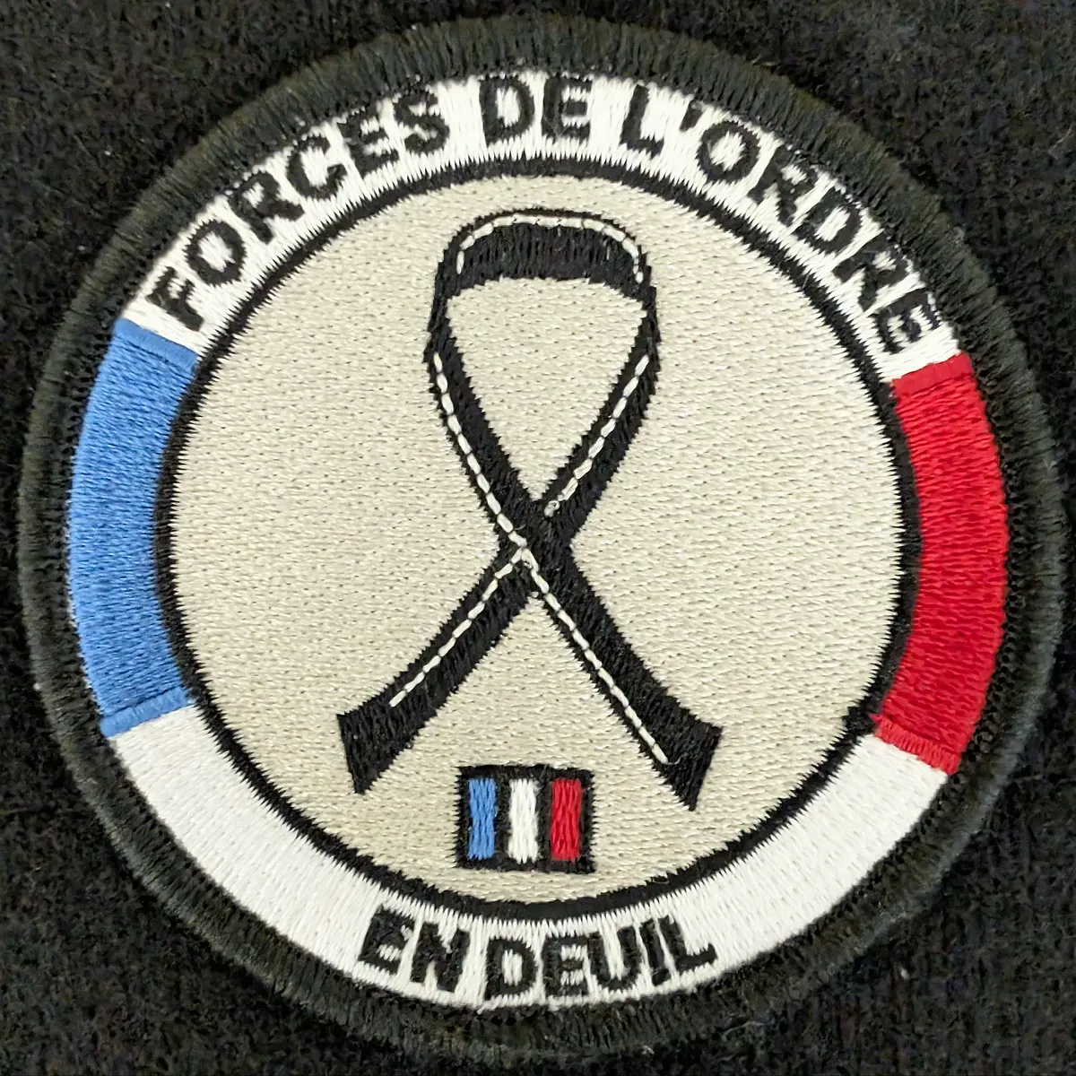 Forces de l'ordre en deuil