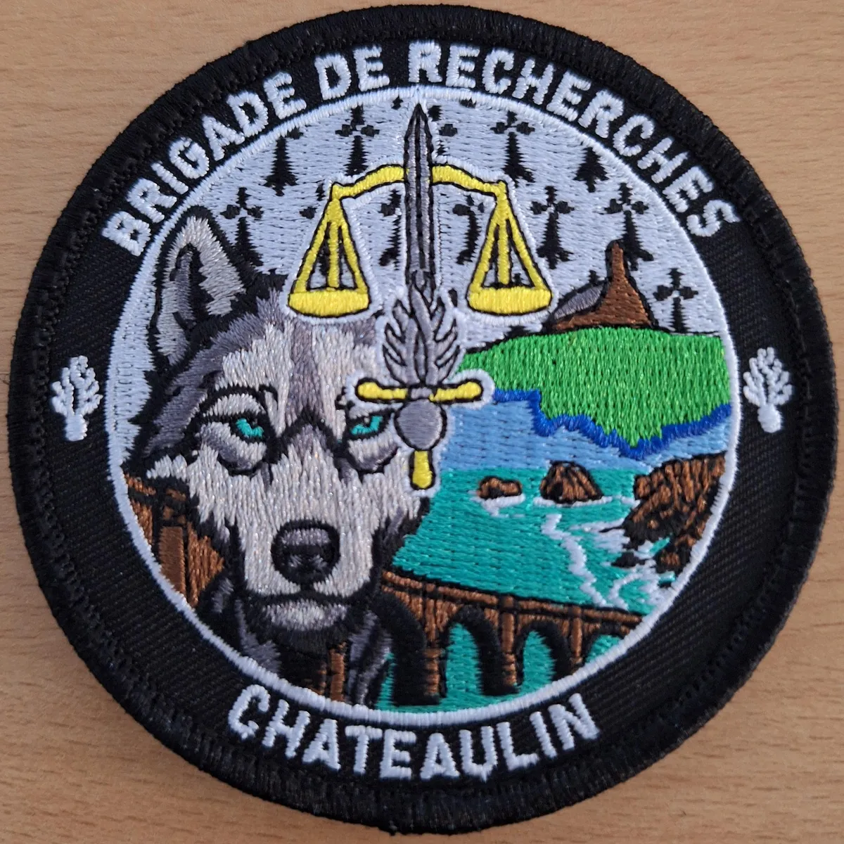BR CHATEAULIN Brodé 