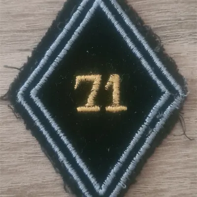 Losange 71eme BT / Modèle Cadre en fil jaune