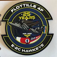 4F - 25ans