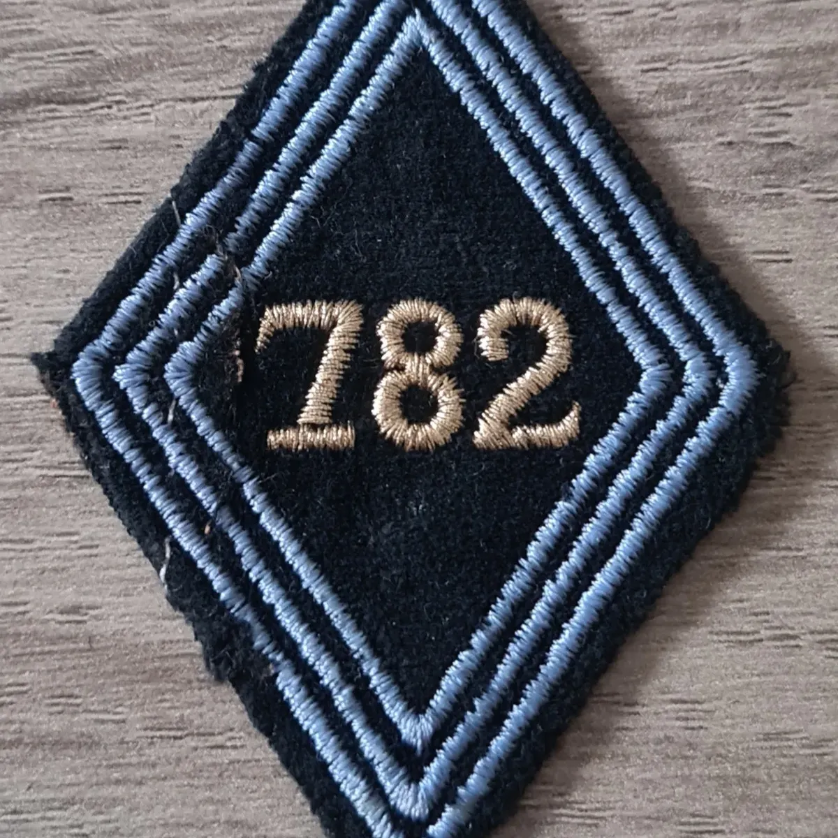 Losange 782eme CER / 3 soutaches / Modèle Cadre 