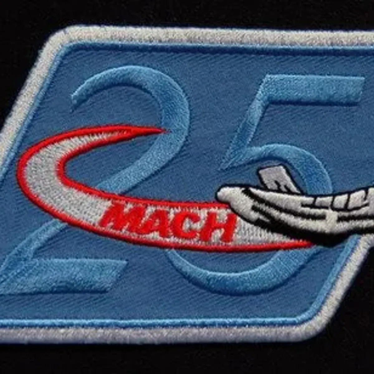 STS Mach 25