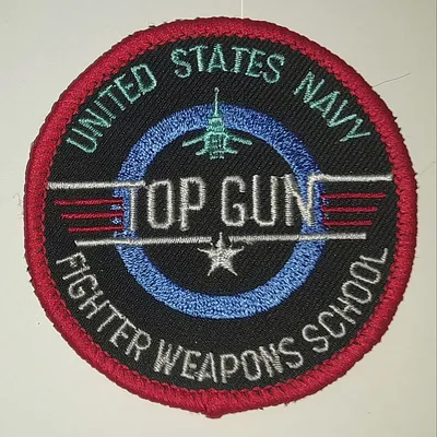  TOP GUN