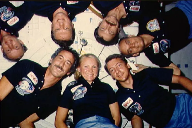STS 51-D – 2