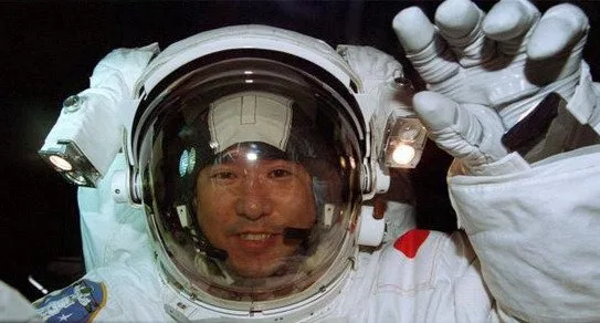STS-87 Japon EVA – 2