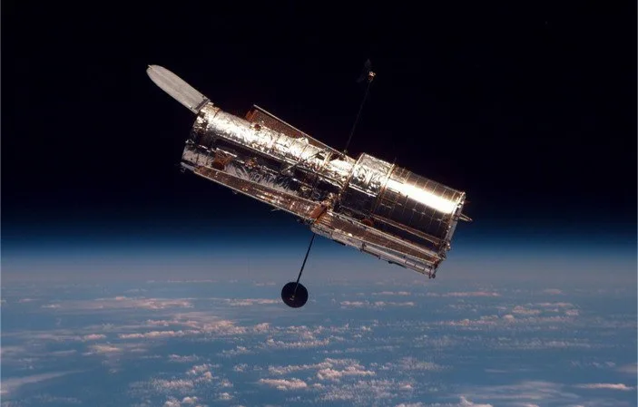 STS-82 Hubble – 2
