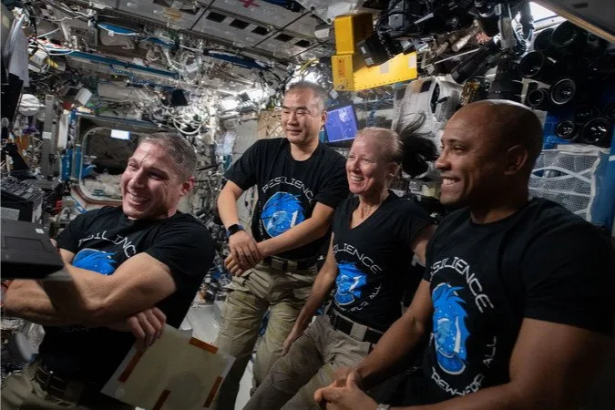 Crew-1 SpaceX - 2
