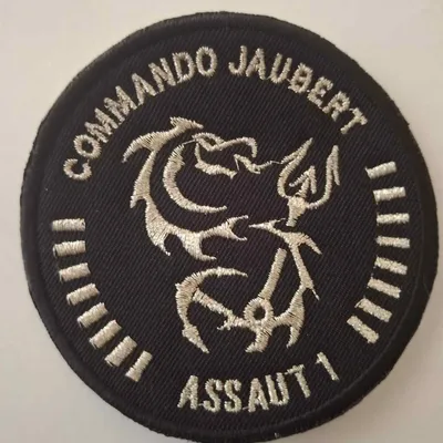 Commando Jaubert, assaut (ESNO), fond noir.