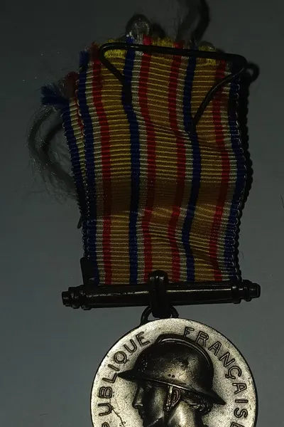 Recto de Médaille d'honneur des Sapeurs-pompiers - échelon Argent 20 ans de services 