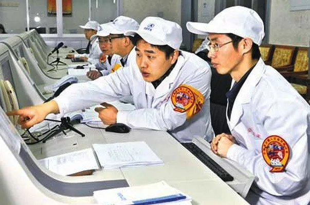 Shenzhou-9 Techniciens – 2