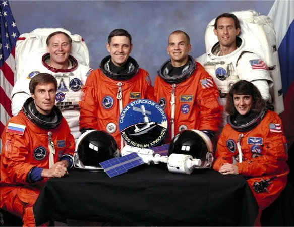 STS-88 ISS – 2