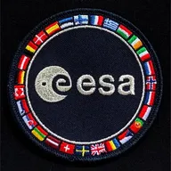 ESA 27 drapeaux