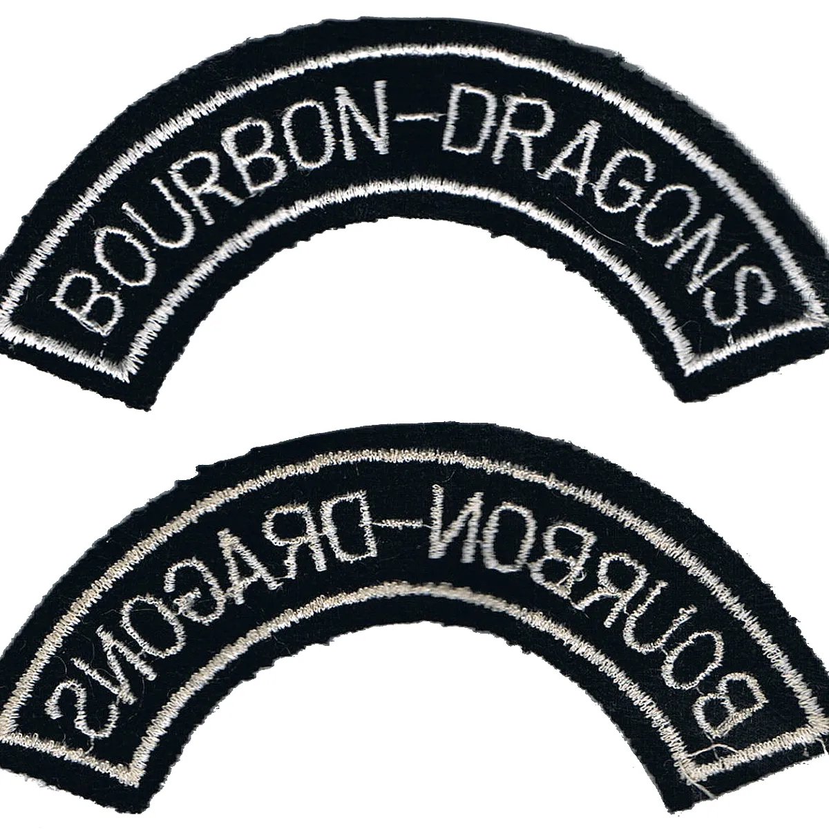 Titre d'épaule du 3ème Régiment de Dragons - BOURBON-DRAGONS