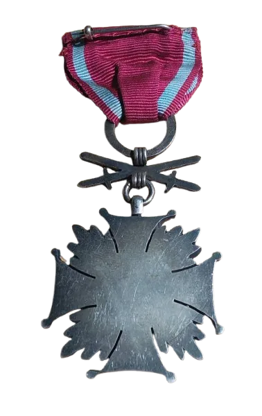Back of Croix du Mérite - Pologne