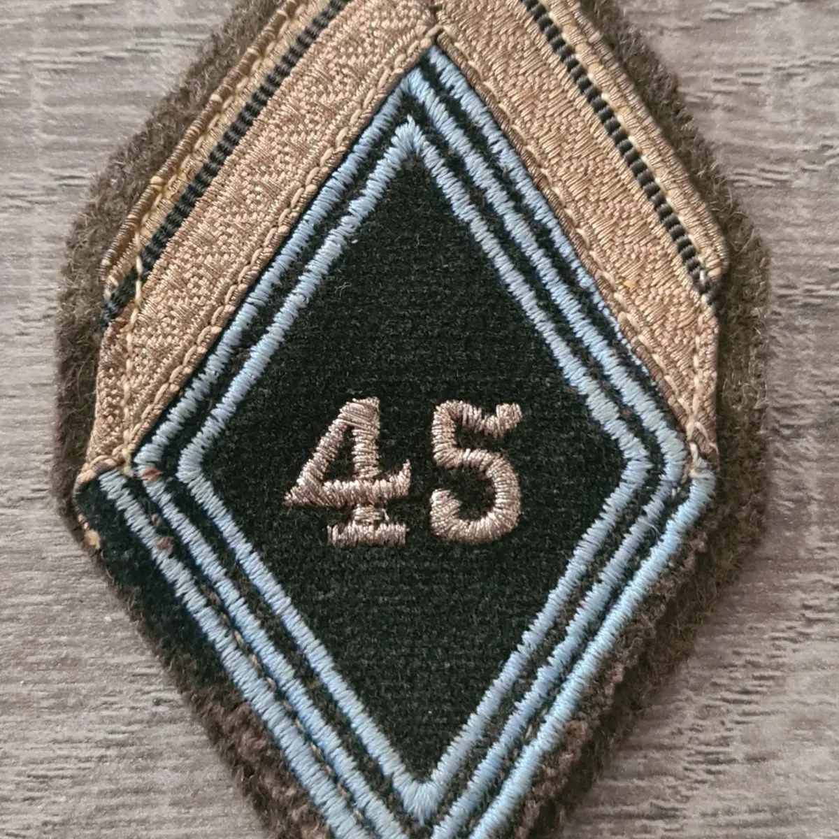Losange 45eme BT / 3 soutaches / Modèle Cadre / Sergent Engagé 