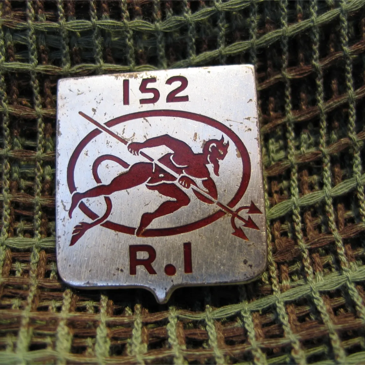 152e RI