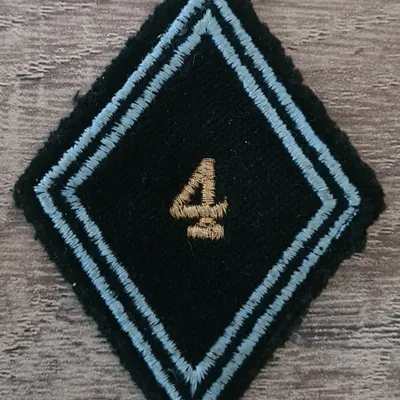 Losange 4eme CTD / Modèle Cadre 