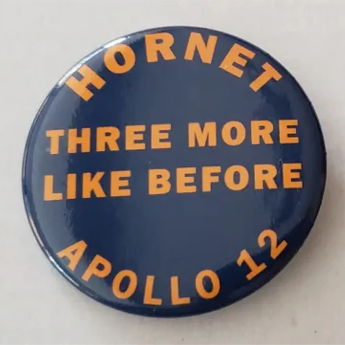 Apollo-12 pin