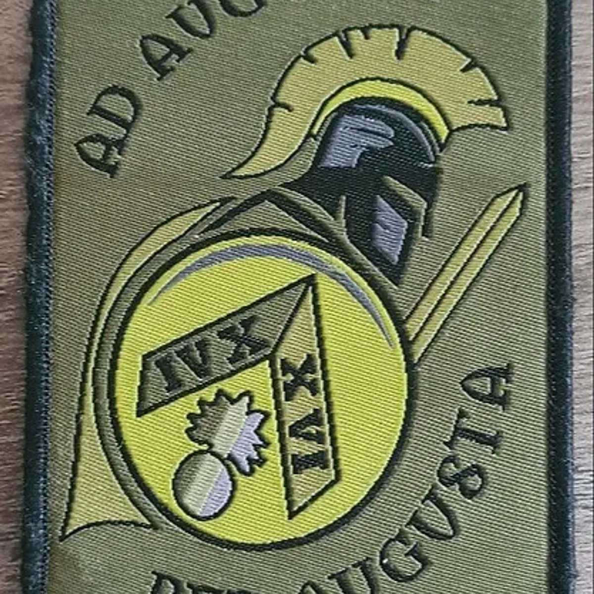 48e RT / 3e Cie / Per Augusta