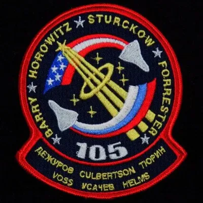 STS-105 ISS