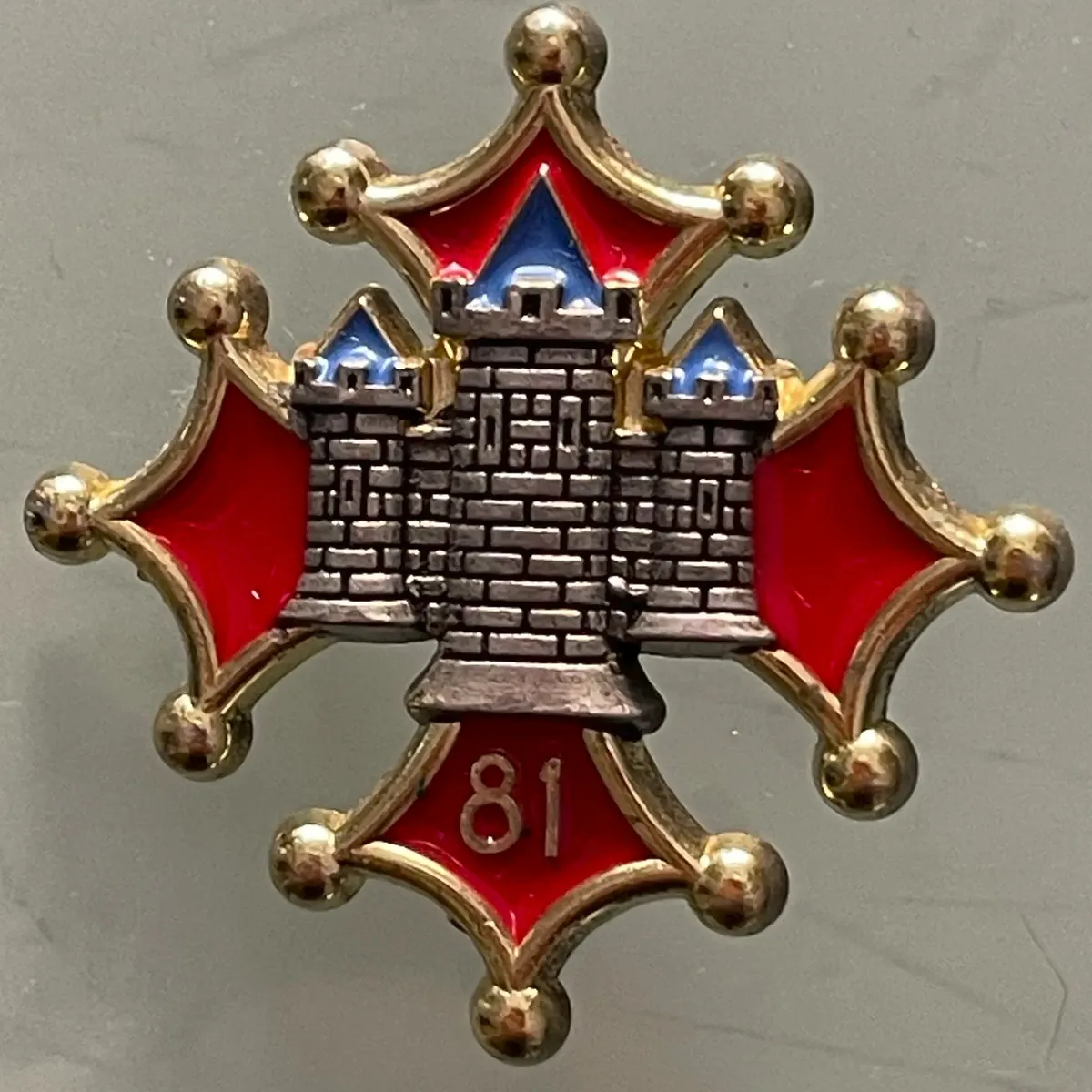 81e RI
