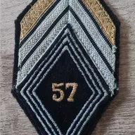 Losange 57eme BT / 3 soutaches / Modèle Cadre / Caporal Chef titulaire du CM1