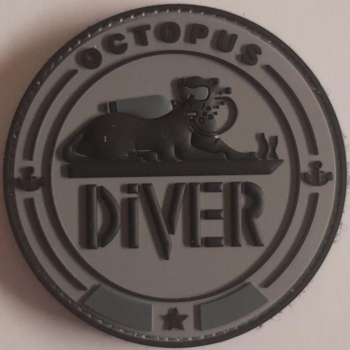 DIVER - OCTOPUS