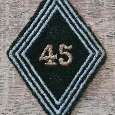 Losange 45eme BT / 3 soutaches / Modèle Cadre 